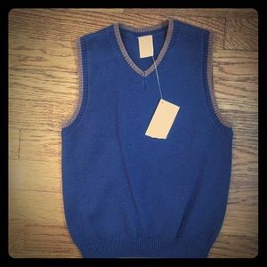 Gymboree boys sweater vest.  Size 3T.